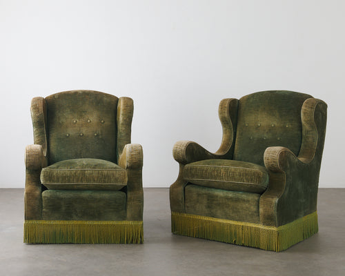 PAIR OF ITALIAN UPHOLSTERED LOUNGE CHAIRS